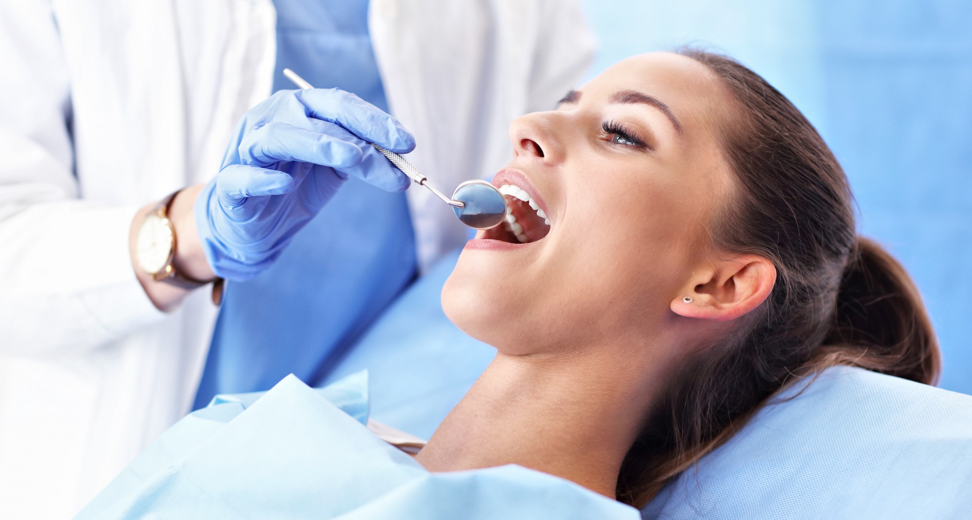 Come riconoscere e curare la carie ai denti?